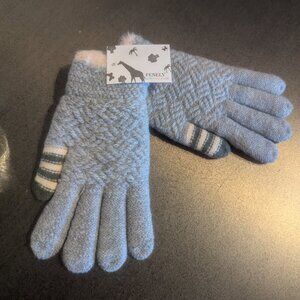 NEW Fenely Fur-lined Knit Gloves Gray and Cream